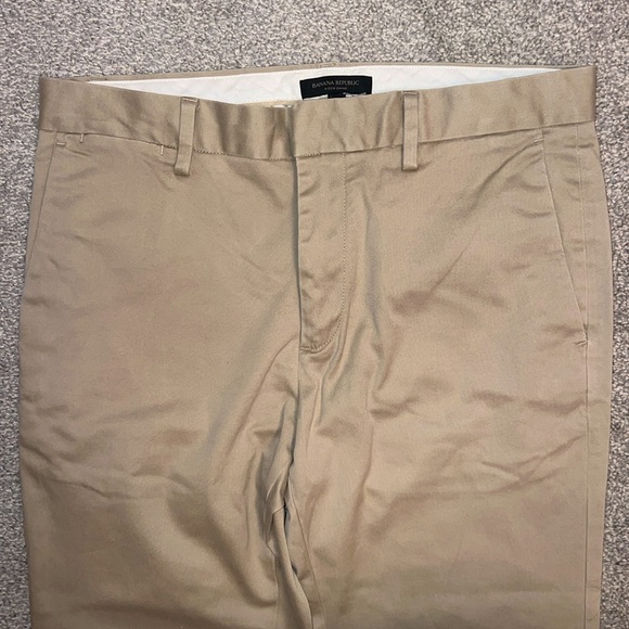 Banana Republic Aiden Chino Khaki Pants 32x29 - Picture 5 of 14